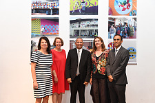 Das Foto zeigt (von links nach rechts): Staatsrätin Ulrike Hiller, Prof. Wiebke Ahrndt (Übersee-Museum Bremen), Botschafter Andreas Guibeb (Namibia), Bürgermeisterin Karoline Linnert und den Gesandten der südafrikanischen Botschaft, Adv. Mohamed Cassimjee | Foto: BBEE